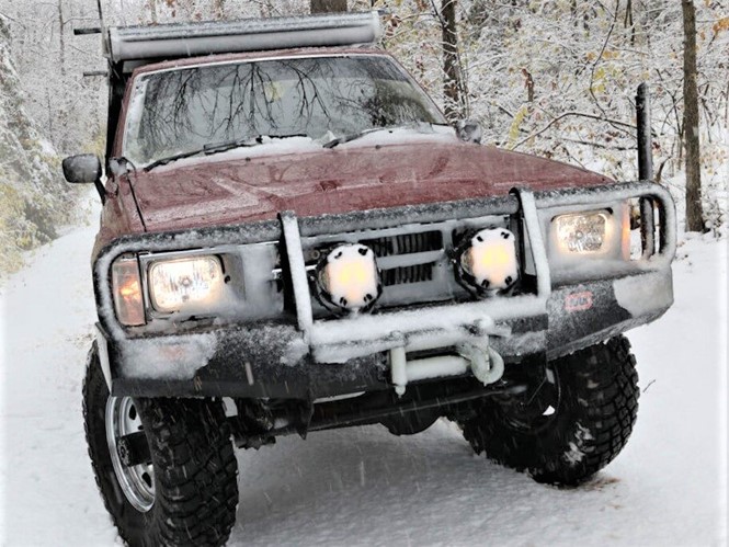 WINTER JEEP GLADIATOR CAMPING: A COLD WEATHER CAMPING&nbsp;GUIDE